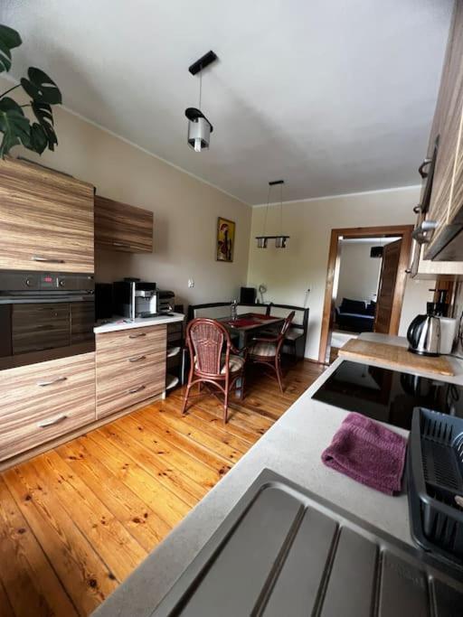 Jelenizen Apartment Jelenia Gora Luaran gambar